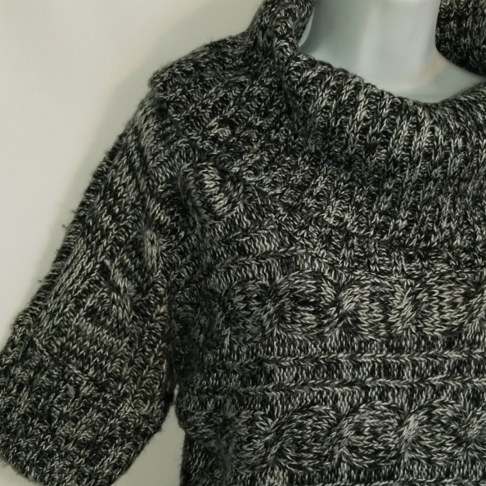 I Love Boy Meets Girl Sweater L Cowl Black SHORT - Picture 2 of 7